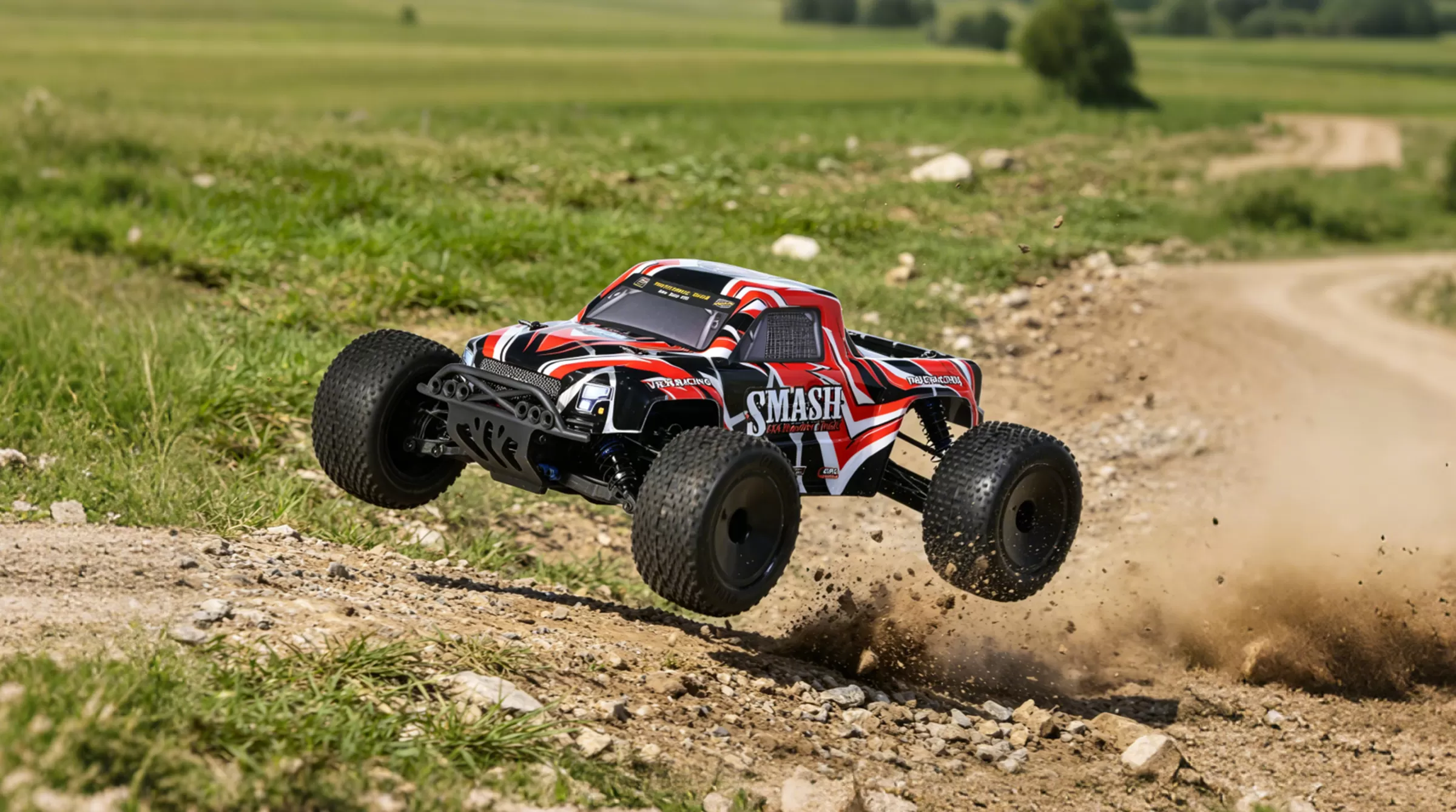 1-10-brushless-rc-car-driving-through-grass-dirt-gravel-jumping.jpg 1-10-brushless-rc-car-driving-through-grass-dirt-gravel-jumping.jpg
