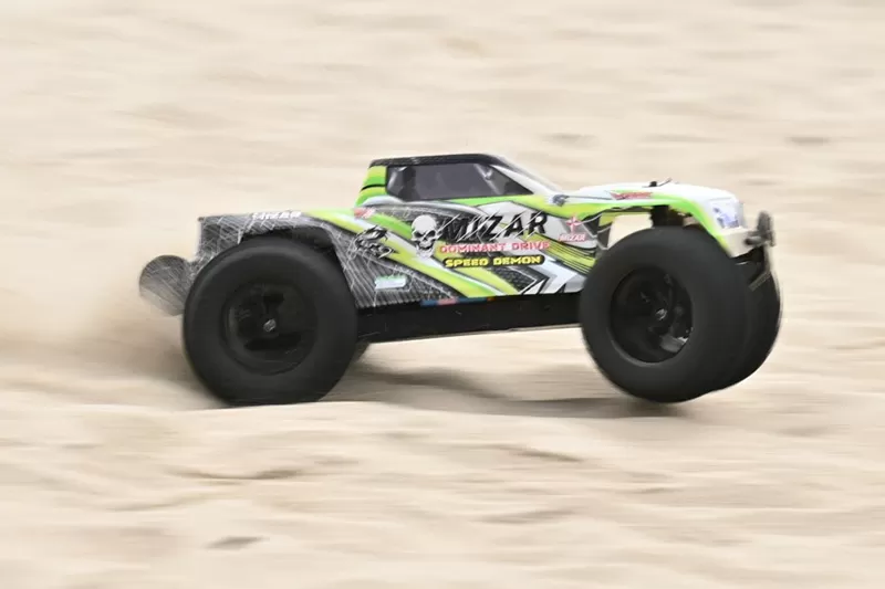 10 Scale 4WD Off-road Electric RC Truck 2.4G Brushless High Speed RTR #RH1072
