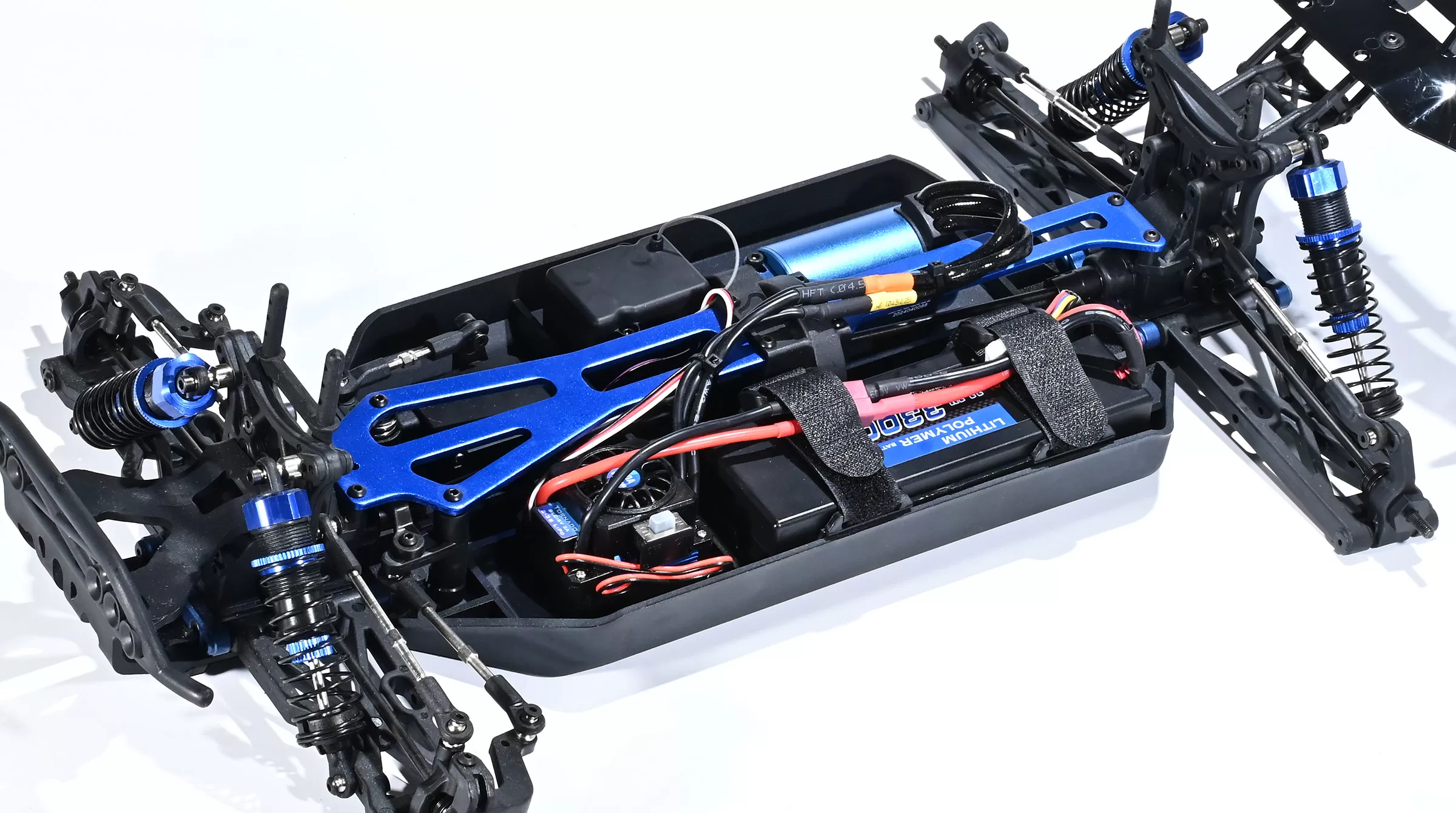 brushless-motor-and-esc-upgrade-installed-in-rc-truck.jpg brushless-motor-and-esc-upgrade-installed-in-rc-truck.jpg