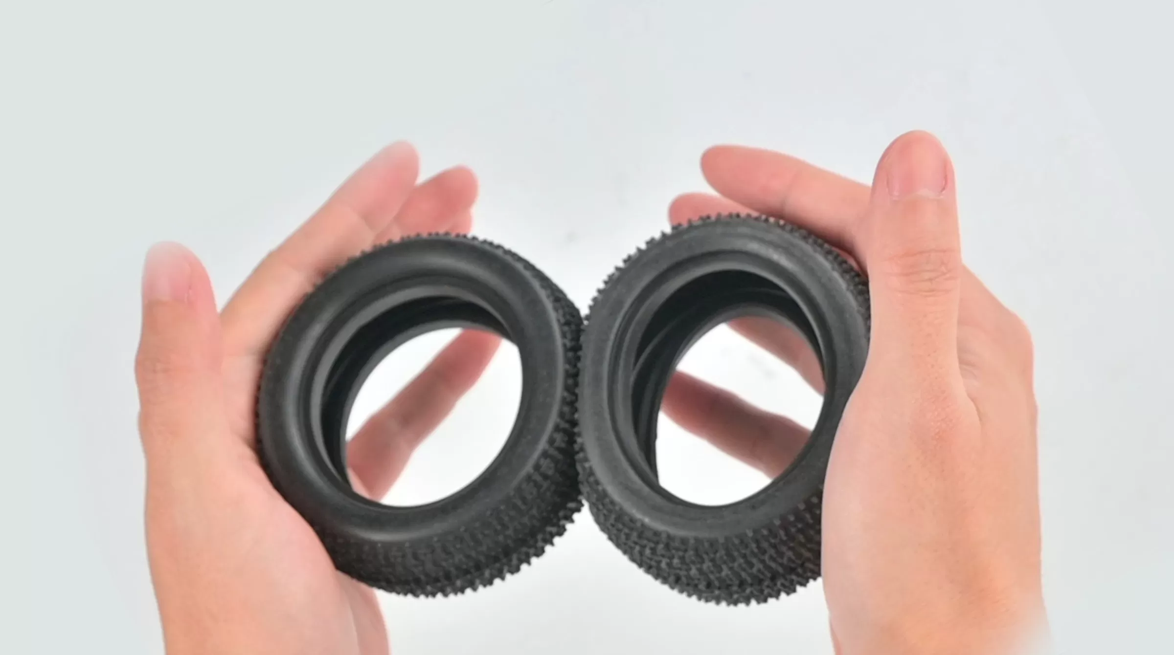 how-to-choose-tires-for-rc-car-models-the-ultimate-guide-to-grip-and-performance-cover-pic.jpg