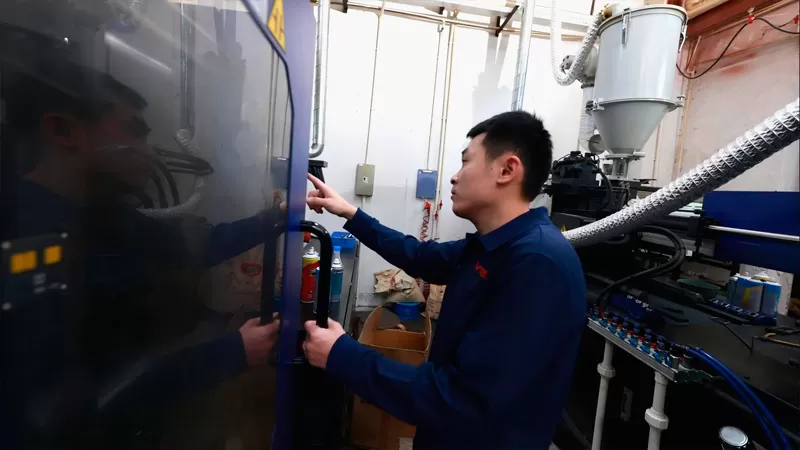 Plastics & Metals Dept. Team